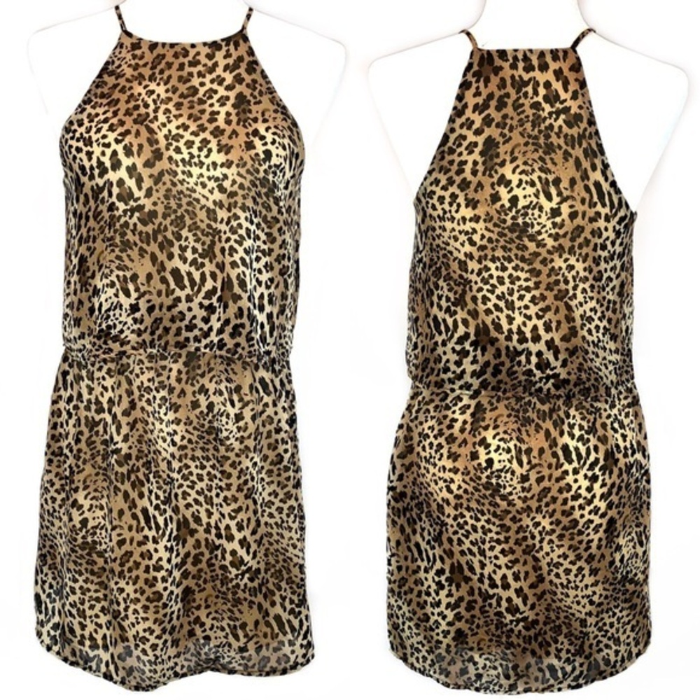 ⏰NEW Everly size S leopard print racer back dress